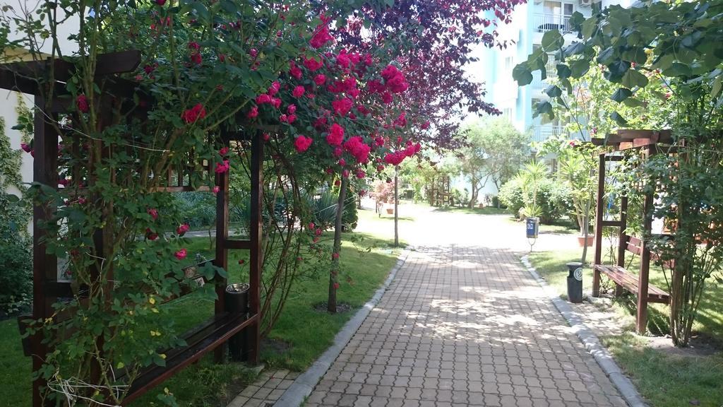 Yassen Holiday Village Sunny Beach Exterior foto