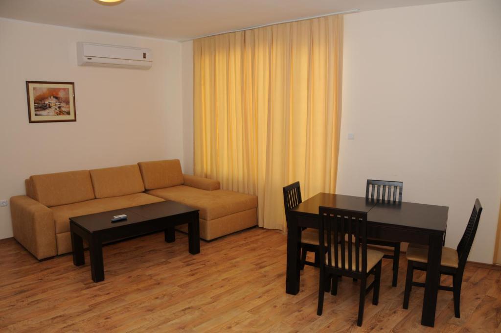 Yassen Holiday Village Sunny Beach Exterior foto